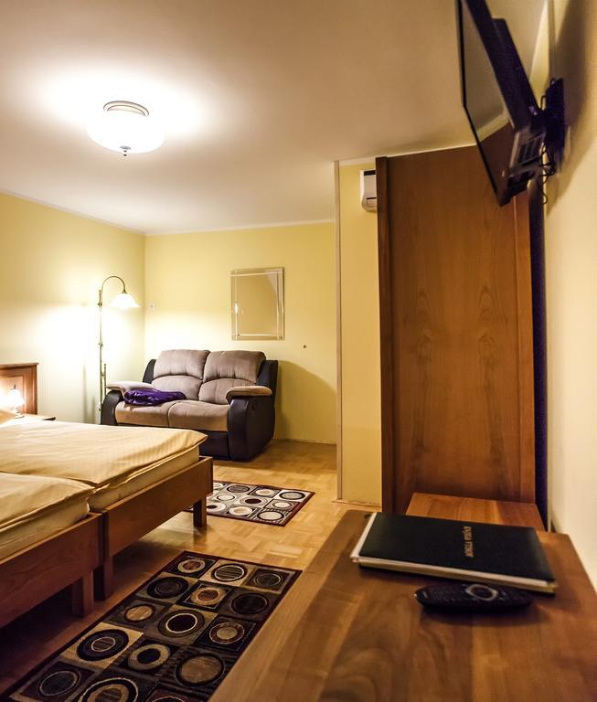 Bed & Breakfast Silak Ptuj Værelse billede