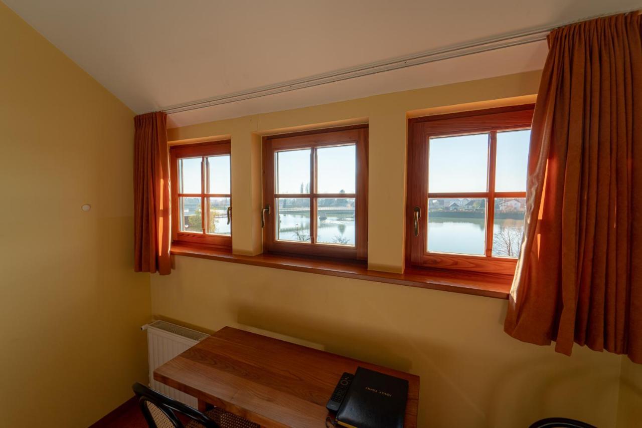 Bed & Breakfast Silak Ptuj Eksteriør billede